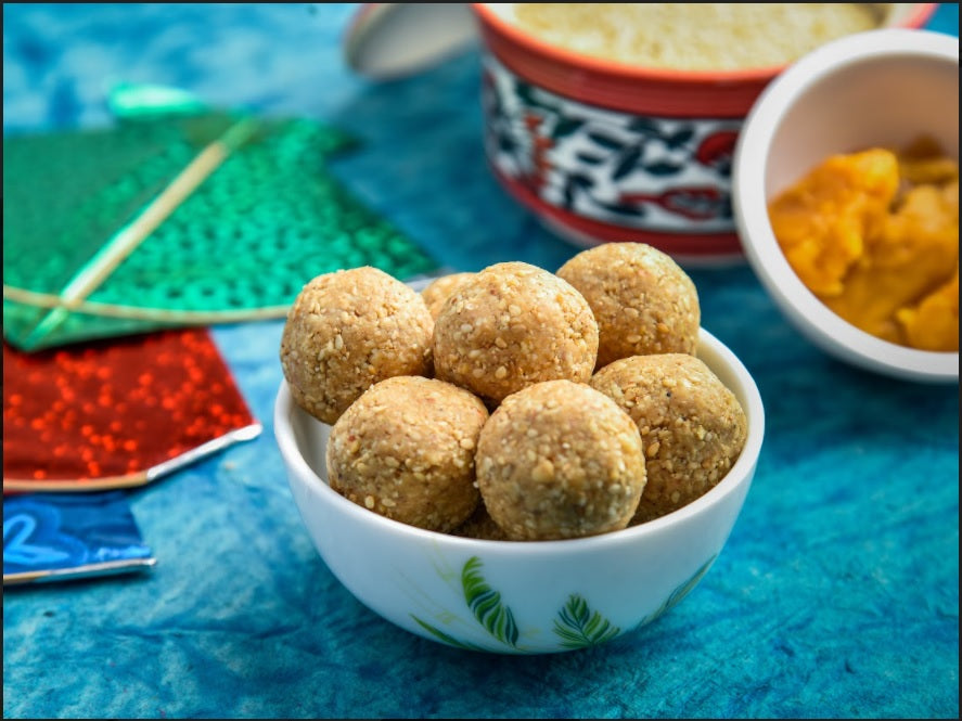 Til Ladoo - Soft (with Jaggery)